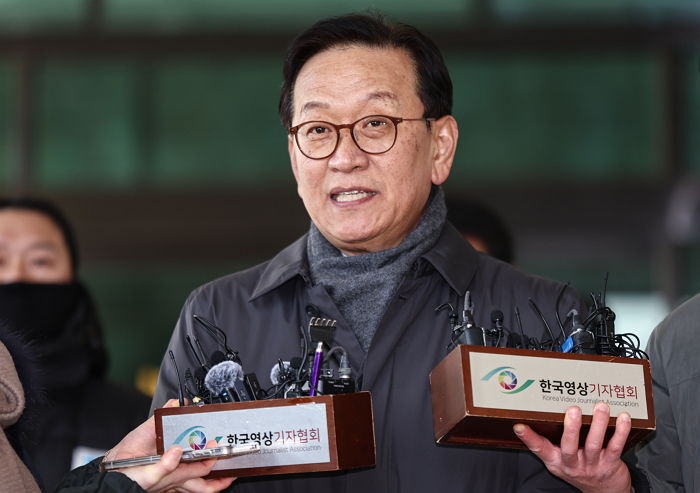 윤 대통령 측 “수사보다 탄핵 절차 우선돼야”
