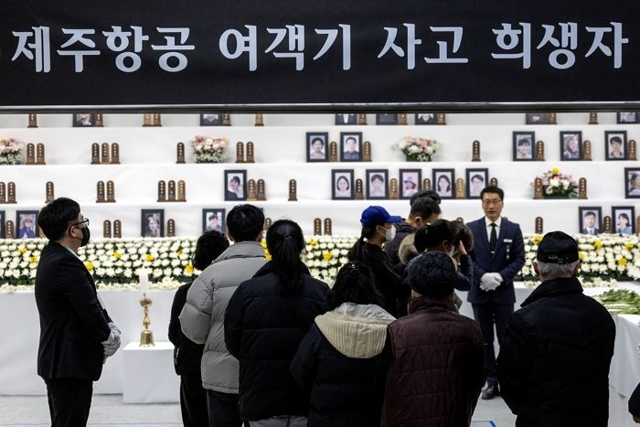 “보상금 받을 생각에 싱글벙글하겠네”... 경찰, 제주항공 참사 유가족 모욕글 작성자 추적