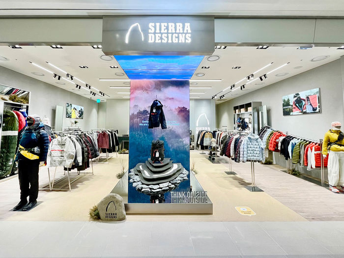 마운틴 아웃도어 시에라디자인, 롯데 잠실점과 스타필드 수원점 월 매출 1억 달성