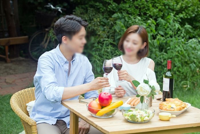 “6만 원에 여친·남친 해드립니다”... 외로운 MZ들 사이에서 유행하는 ‘이 서비스’