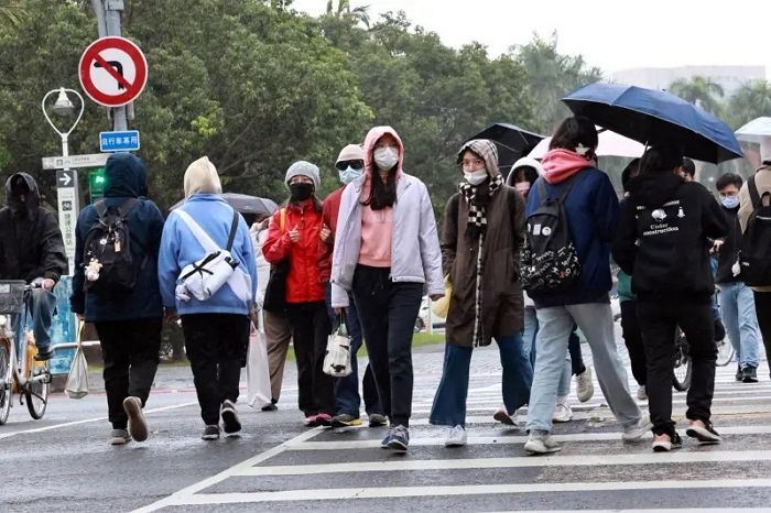 대만, ‘영상 10도’ 이례적 한파에 2주간 500명 가까이 숨져