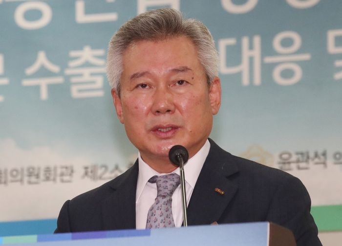무안공항 ‘로컬라이저 개량사업’ 당시 공항공사 사장, 자택서 숨진 채 발견