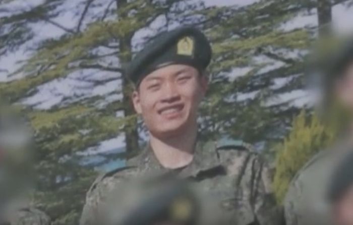 선임 짐까지 들다 추락해 목뼈 부러지고 신장 파열... “119신고도 안했다” 아버지의 분노
