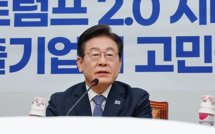 이재명 “국힘, 여당 아닌 ‘산당’... 뒤통수 치며 골탕먹일 생각만 해”