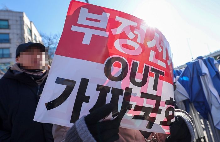 중국, 부정선거 개입“... 확산되는 ‘혐중’ 정서에 중국 측이 내놓은 첫 입장