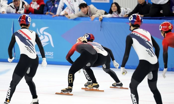 한국 남자 쇼트트랙 계주, 2위 골인 뒤 실격... 중국, 4위→동메달