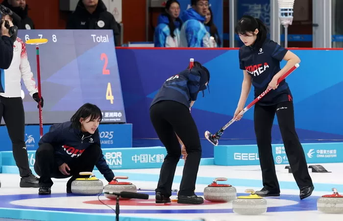 여자 컬링 대표팀, 압도적인 경기력으로 태국에 14-0 완승... 메달 획득 청신호