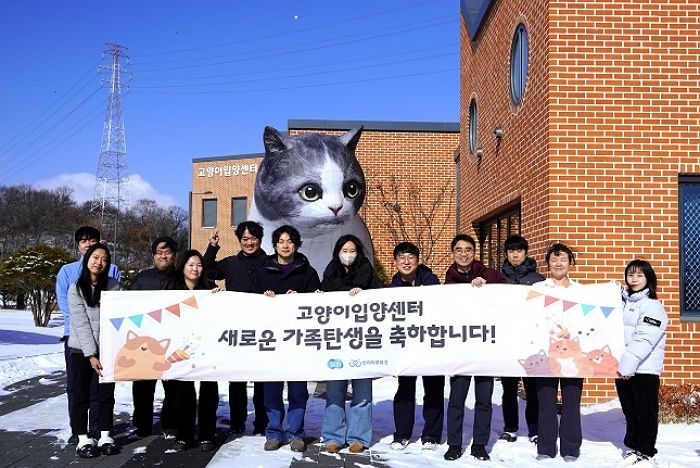 개관 9개월 만에 버림받은 냥냥이 100마리 ‘새 가족’ 찾아준 입양센터의 정체