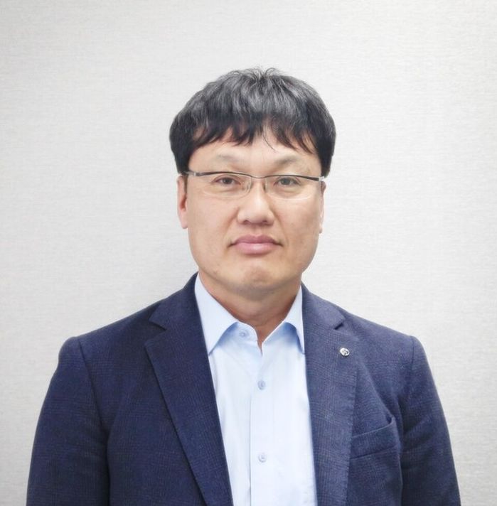 “미국, 점심에도 일하며 빵으로 끼니 해결해”... 신한카드 사장님 훈계에 MZ들 엇갈린 반응