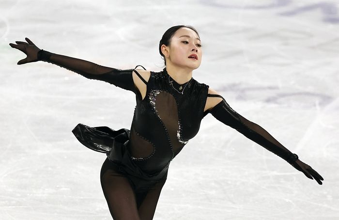 김연아 잇는 ‘피겨여왕’ 김채연, 사대륙 쇼트서 1위... ‘금메달’ 도전한다