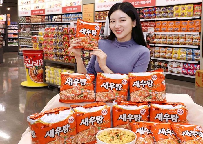 20년 만에 재출시된 농심 ‘새우탕면’... 홈플러스서 ‘한정 수량’ 단독 판매
