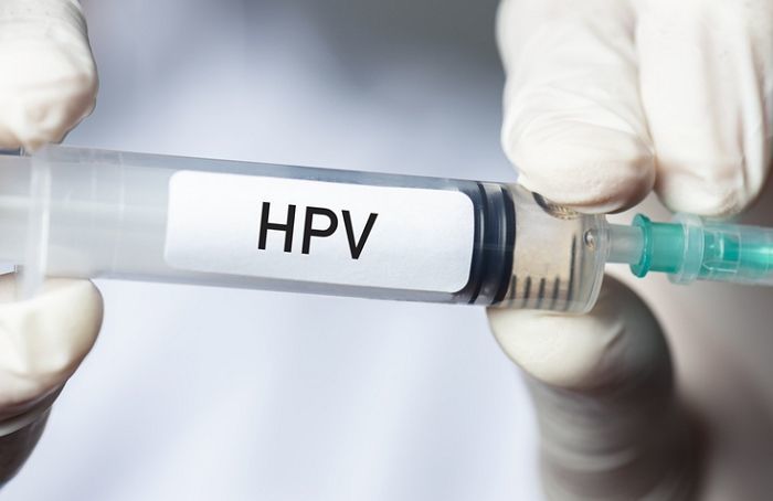 “10대 남성 HPV 백신 접종 지원 확대 추진한다”