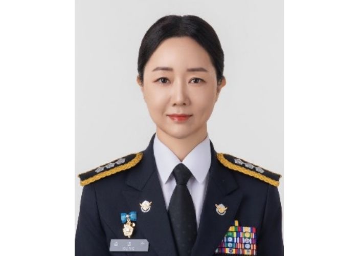 해경 창설 72년 만에... 세 번째 여성 총경 탄생했다