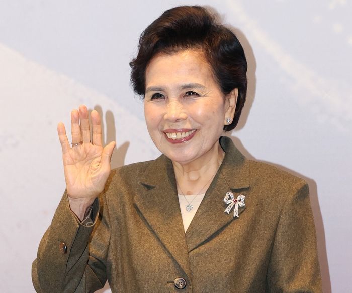 66년 노래 인생 마무리하는 ‘엘리지의 여왕’ 이미자... 고별 무대 전석 ‘매진’