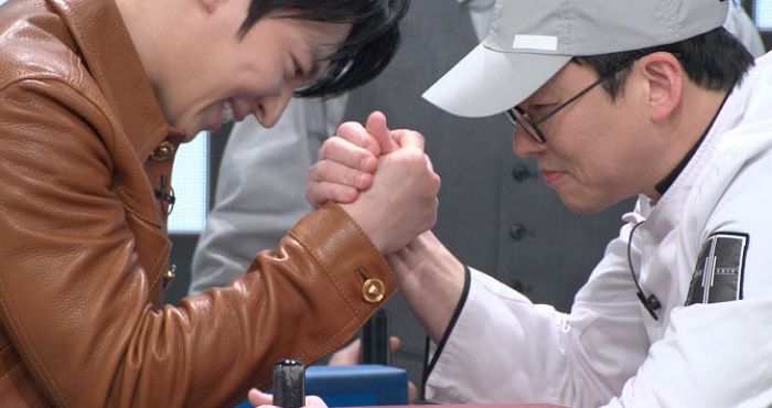 ‘UDT’ 덱스, ‘해병대’ 최강록과 팔씨름 맞붙었다