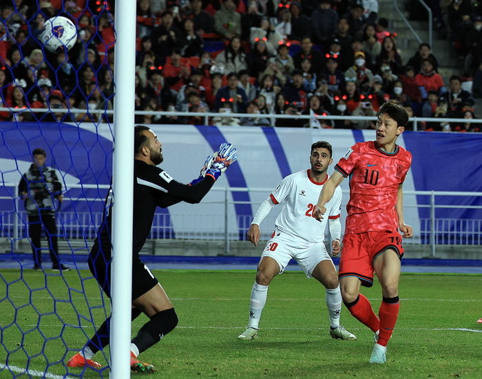 한국 축구대표팀, 요르단과 1-1 전반 종료