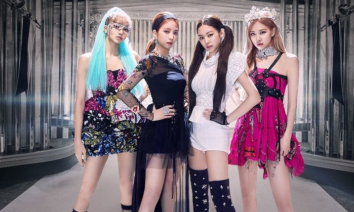 솔로 데뷔하더니 연이어 ‘빌보드200’ 진입한 블랙핑크 로제·제니·리사