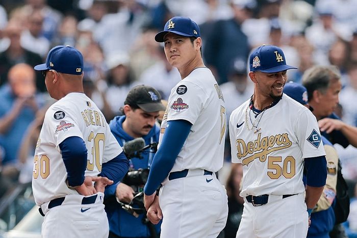 MLB 개막 3경기만에 홈런 2개... 오타니, ‘전설’ 쓰기 위해 시동 제대로 걸어