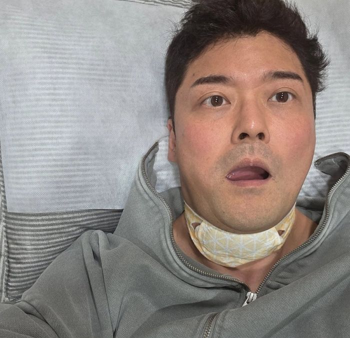 ‘고정 프로그램 20개’ 전현무, 결국 앓아 누웠다... “목소리가 안 나온다”