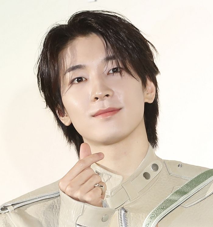 세븐틴 원우, 오늘(3일) 훈련소 입소하며 ‘군복무’ 시작... “잠깐의 쉼표 잘 지내볼게요”