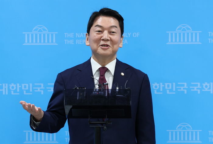 안철수, 내일(8일) 광화문 ‘이순신 동상’ 앞에서 대선 출마 선언한다