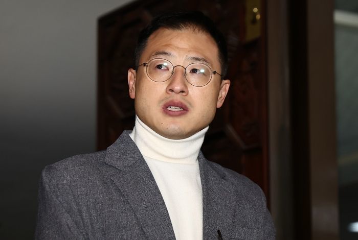 ‘탄핵 찬성파’ 김상욱 “탈당 안해... 尹을 출당시키라”