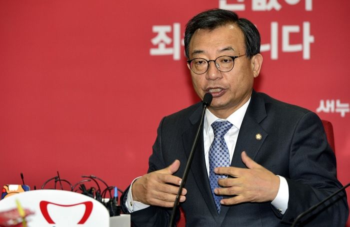 이정현, 대선 출마 선언... “임기 3년으로 단축, 개헌 대통령 되겠다”