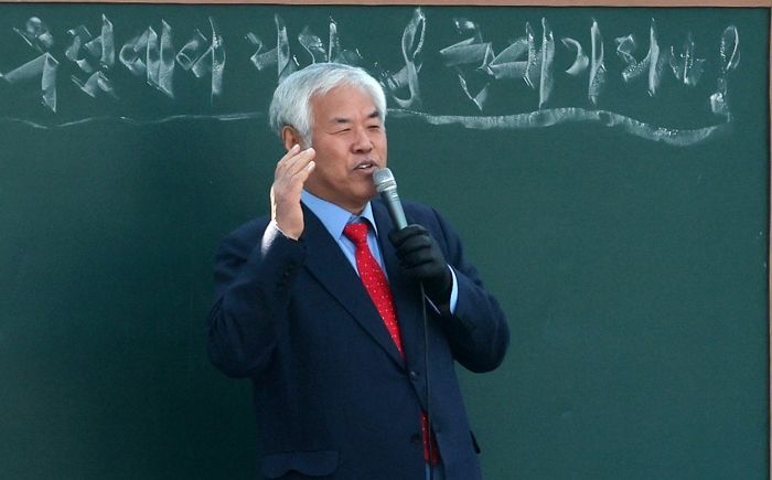 ‘내란 선동 혐의’ 전광훈, 수사 시작... 경찰 “모든 가능성 열고 진행”