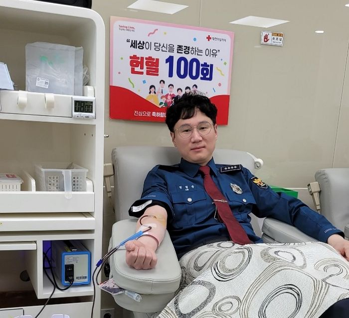 헌혈로 ‘생수 80병’에 달하는 피 나눈 경찰관... “건강 허락하는 한 계속할 것”