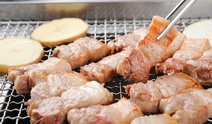 삼겹살 먹은 뒤 ‘후식 볶음밥’도 건강식?... 돼지기름의 세계 ‘슈퍼푸드’ 순위 보니