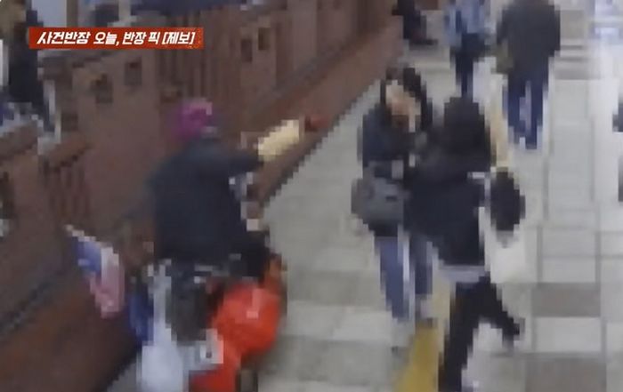서울역서 매일 ‘전동스쿠터’ 타고 질주하는 노인, 여성에 돌진... “전치 2주 나와” (영상)