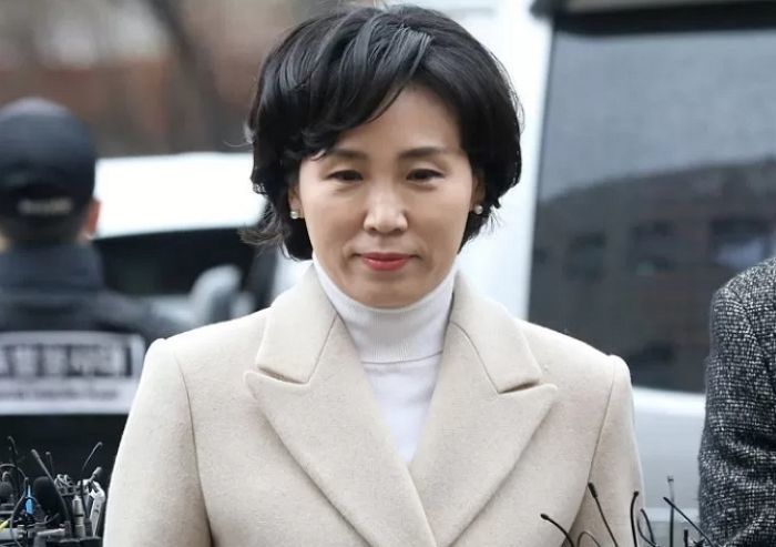 이재명 캠프, ‘김혜경 비서진’ 이미 꾸려... 현역 국회의원 2명 붙는다