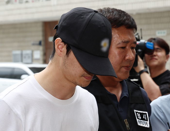5세 아동 매트에 거꾸로 27분간 방치해 사망...30대 태권도 관장 징역 30년