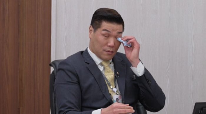 서장훈마저 눈물 흘리게 만든 ‘이혼숙려캠프’ 재혼부부 가족의 사연