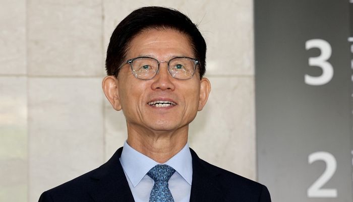 김문수 “尹 전 대통령, 내게 ‘고생 많았다’ 격려... 한덕수, 출마 안 돼”