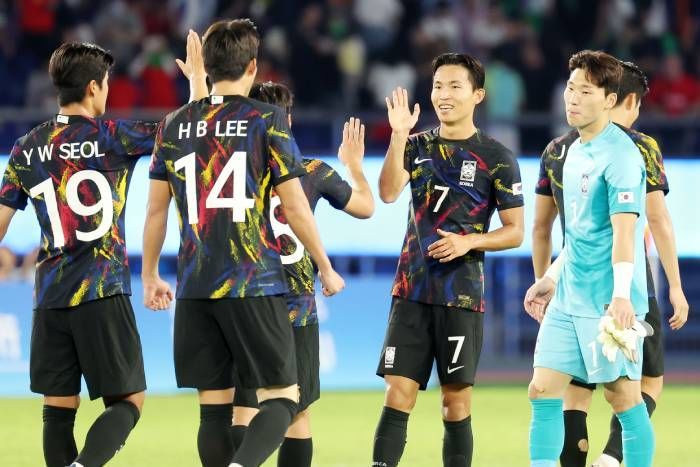 LA 올림픽 노리는 한국 축구... 절망적인 뉴스 나왔다