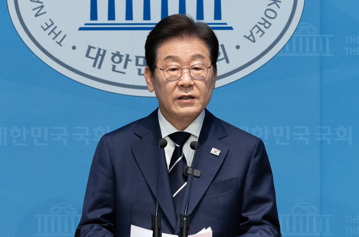 ‘배우자에 욕설’ 딥페이크 제보받은 이재명 캠프... “유포하면 법적책임 묻는다”