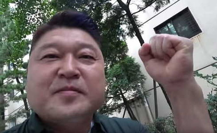강호동이 혼술 하는 사람 술값 대신 계산해주며 한 말... ‘제일 좋아하는 연예인’ 된 이유