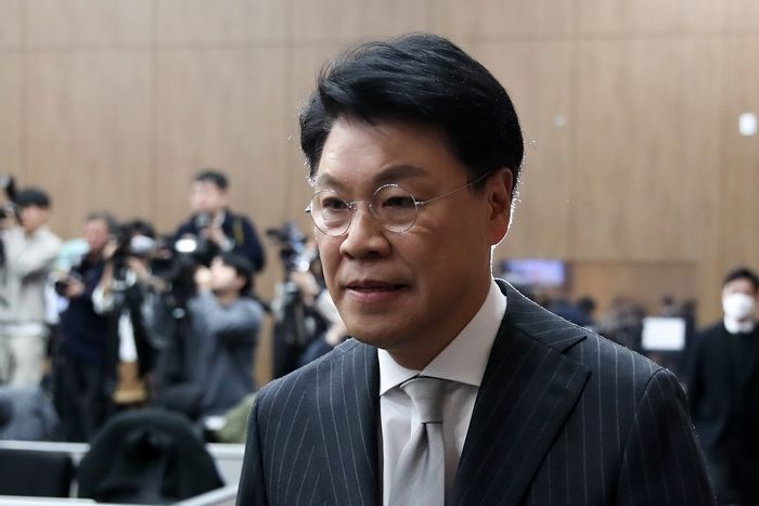 경찰, 故 장제원 성폭력 혐의 사건 ‘공소권 없음’ 종결 예정... “고소인에게도 수사 내용 공개 안 해”