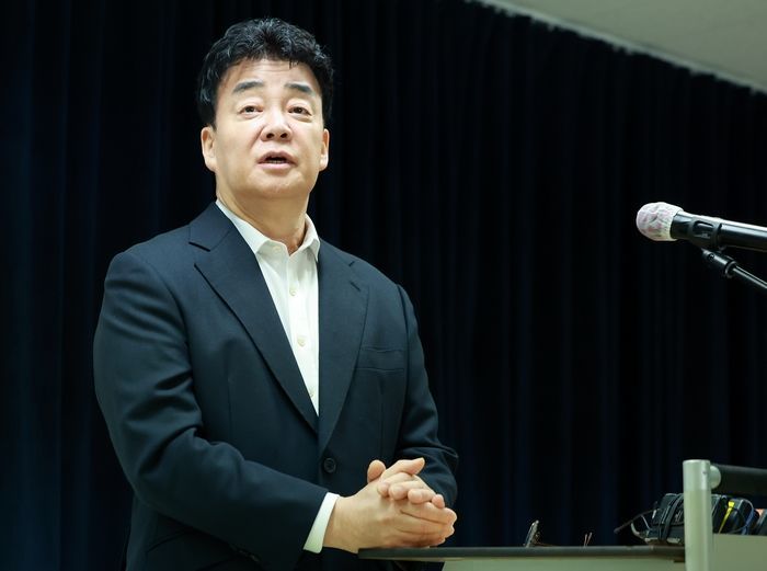 백종원 신뢰도 ‘폭락’에 결국... ‘남극의 셰프’, 방송 무기한 연기