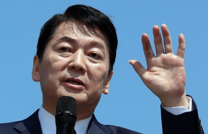 안철수 “이재명 대통령 되면 ‘재명왕’ 연산군 시대로 퇴행”