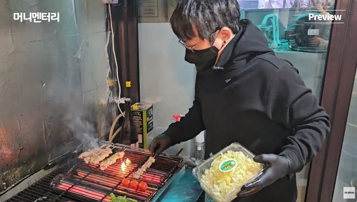 원타임 송백경, 5평 주방에서 장사하며 ‘반 백발’ 된 근황