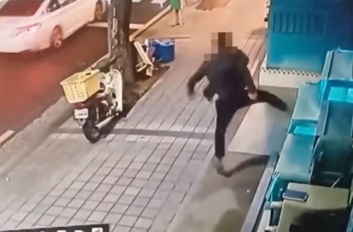 횟집 수조 발로 차 깨트려놓고 ‘뒷짐’ 진 채 태연히 도주한 중년 남성