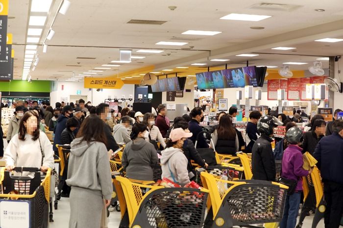 랜더스 쇼핑페스타로 대박친 신세계그룹... “지난해보다 매출 14% 늘어”