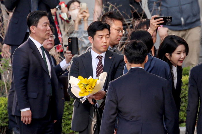 김성훈 경호처 차장, 직원들 집단 반발에 결국 사의 표명