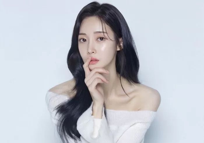 팬들 돈 3700만원 가로챈 티아라 출신 아름... 아동학대에 이어 사기까지 징역형 집유