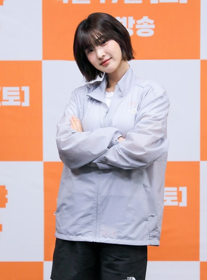 ‘최민환과 이혼’ 율희 “첫째 아들 초등학교 입학식 참석... 응원 받았다”
