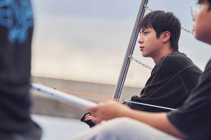 팬들 걱정 속 기안84와 ‘대환장 기안장’ 찍은 BTS 진... ‘찐소감’ 전했다