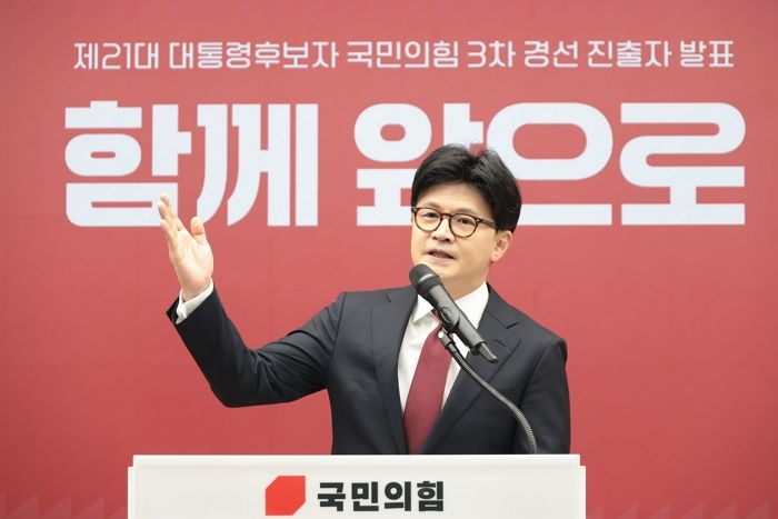 일대일 토론 중 김문수 ‘전과’ 공격했던 한동훈... 논란되자 한 말
