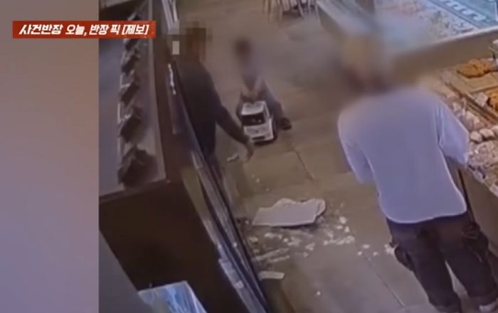 케이크 환불 거부했더니... 5살 손자 앞에서 난동부린 ‘금쪽이 할아버지’